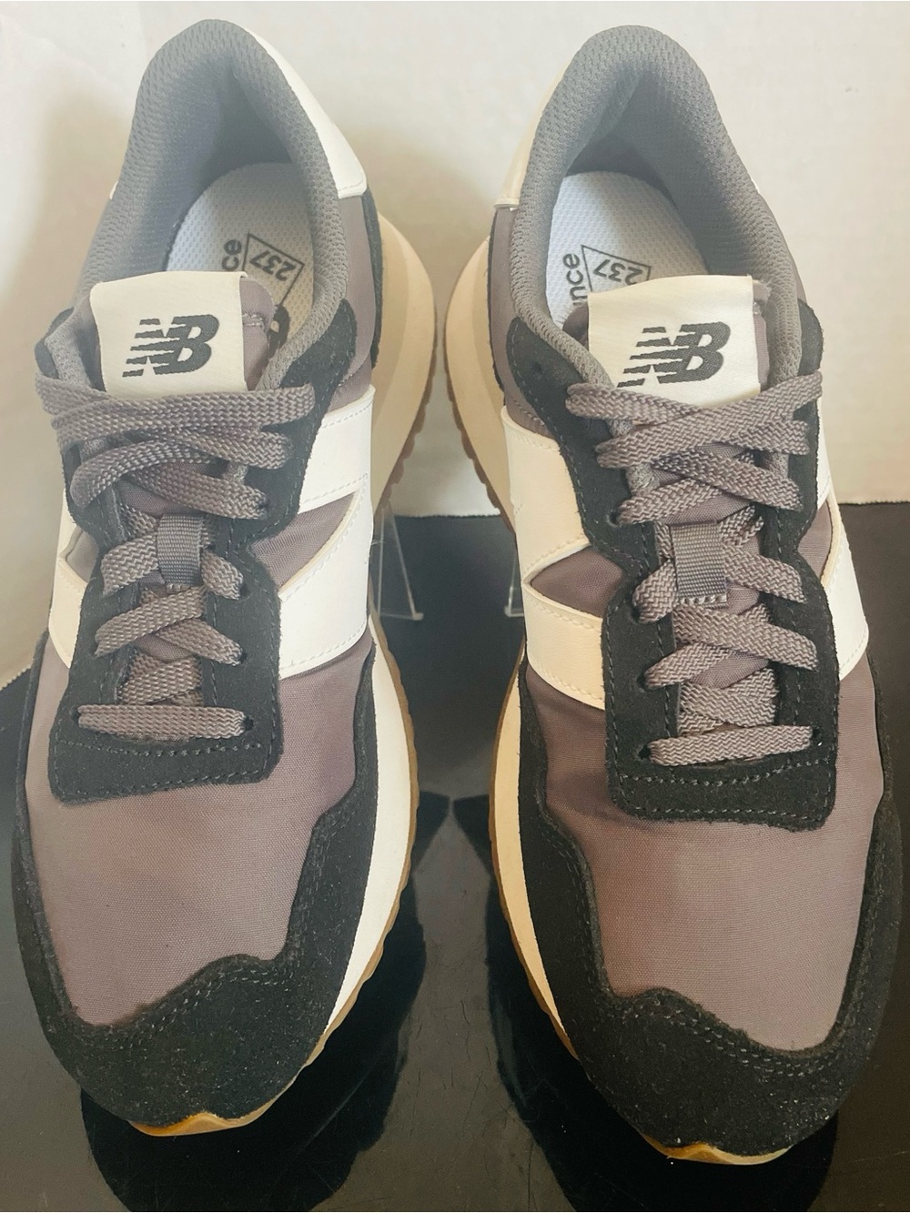 NEW BALANCE
WOMENS 237 Low Top SNEAKER  WMS SZ 8 Black Magnet - Picture 4 of 11